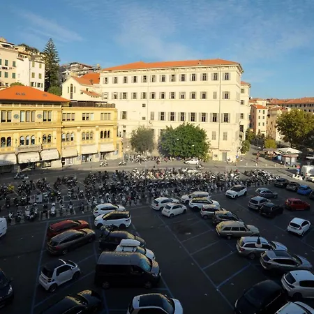 Alcazar Town Center Apartment