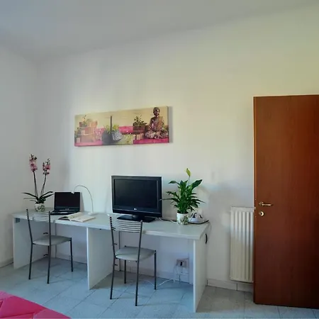 Apartment Alcazar Town Center