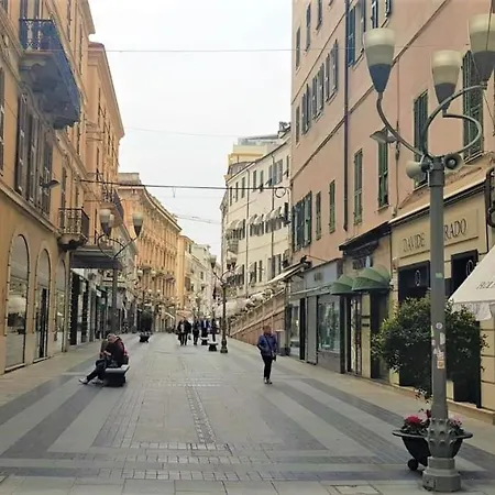 Alcazar Town Center Apartment